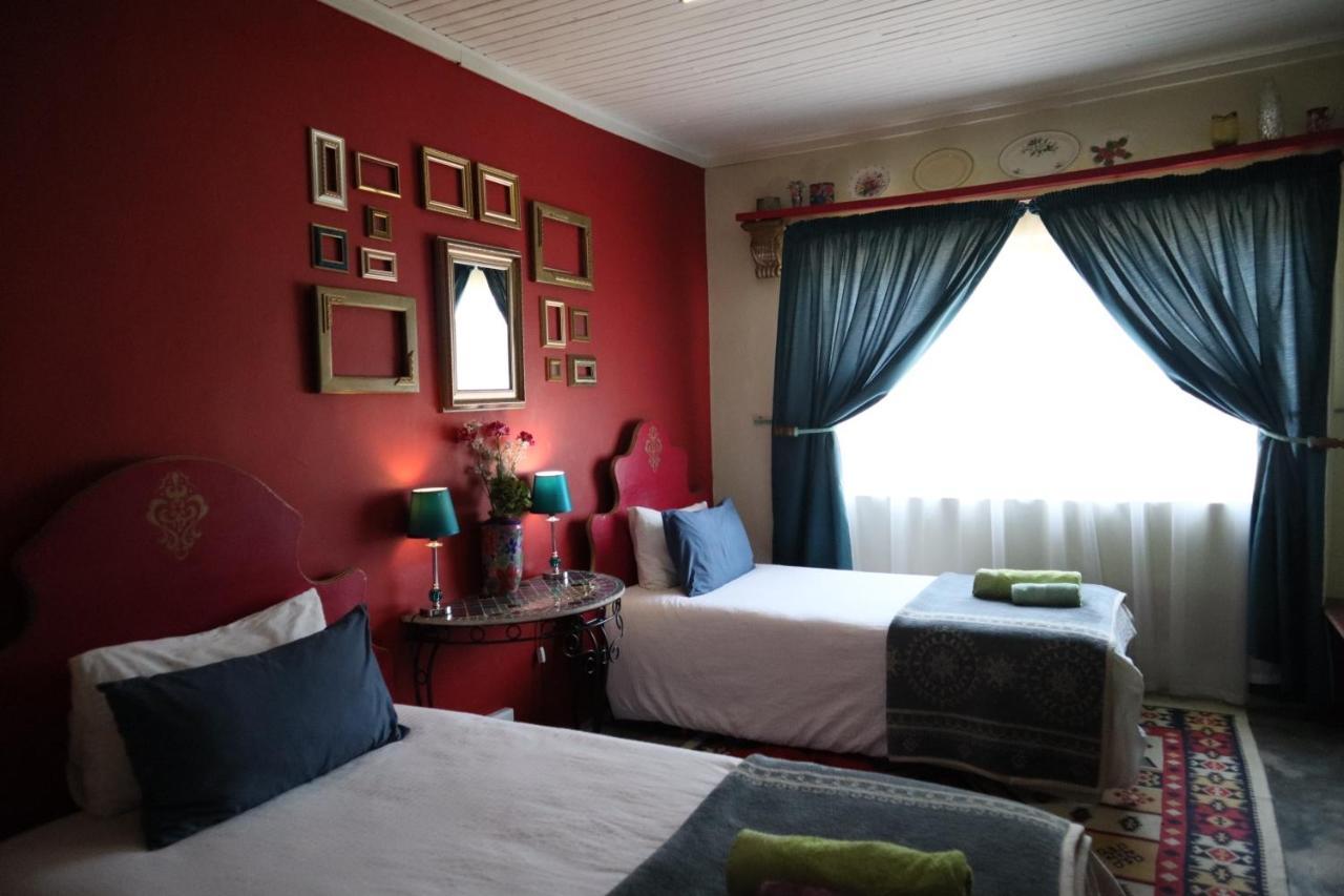 Rocks & Roses Farm Stay Lochiel Exterior photo