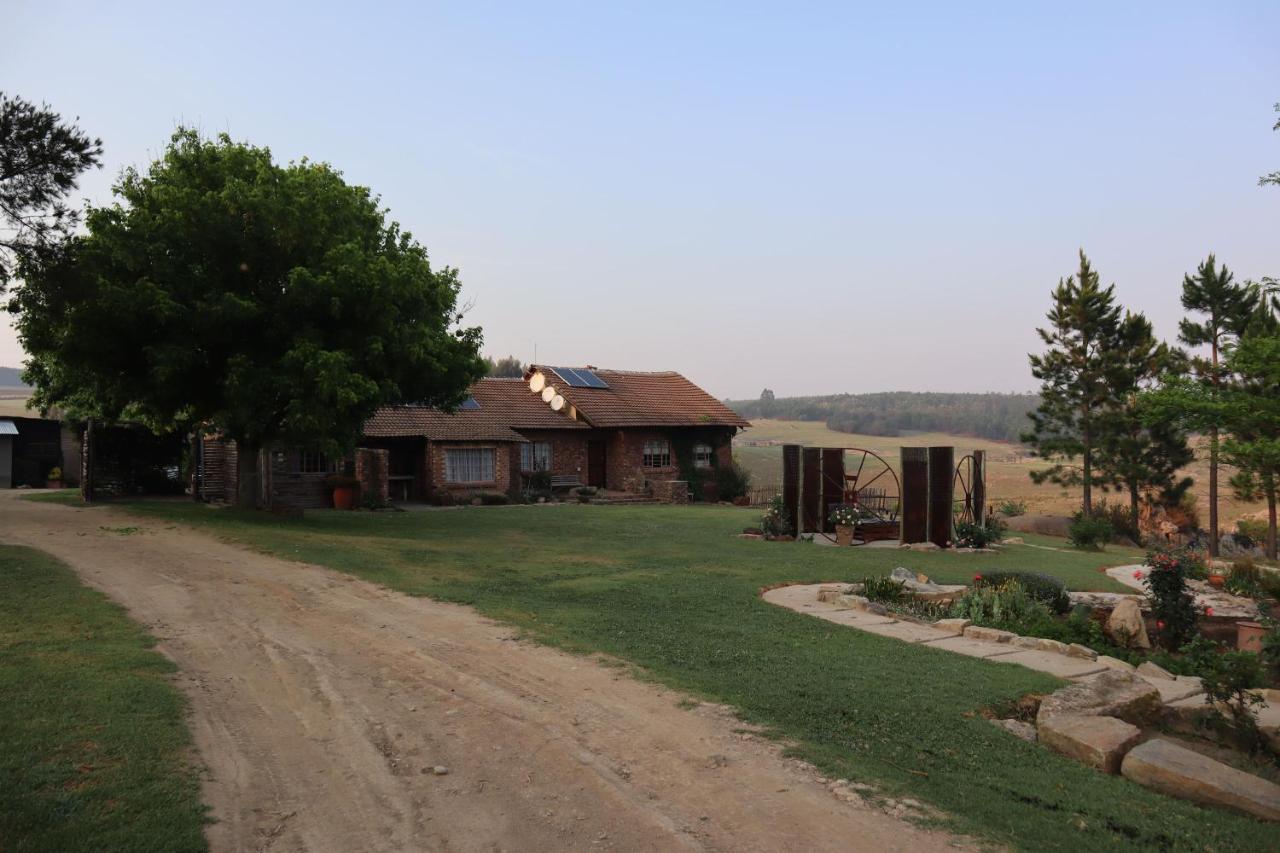 Rocks & Roses Farm Stay Lochiel Exterior photo