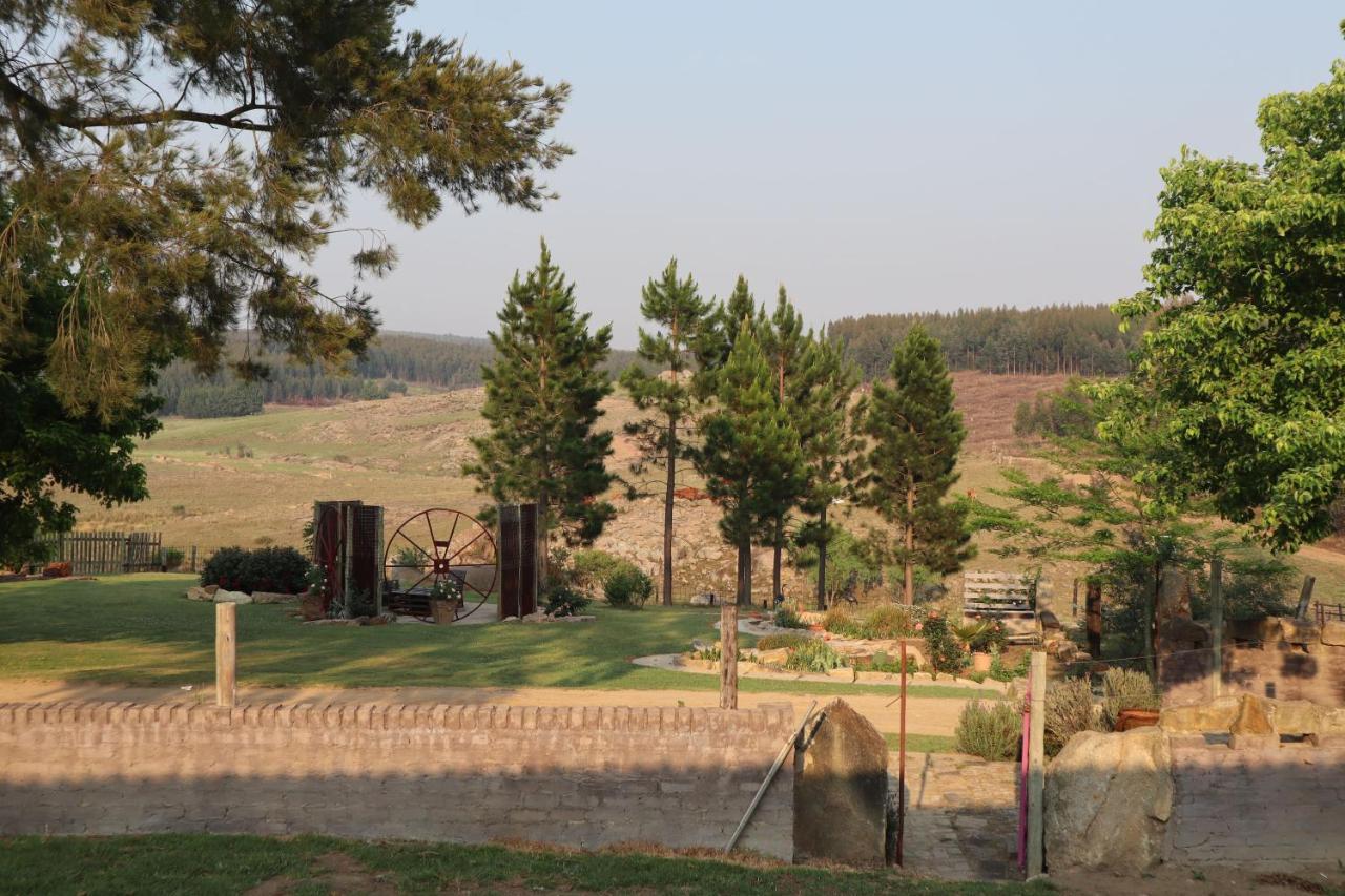 Rocks & Roses Farm Stay Lochiel Exterior photo