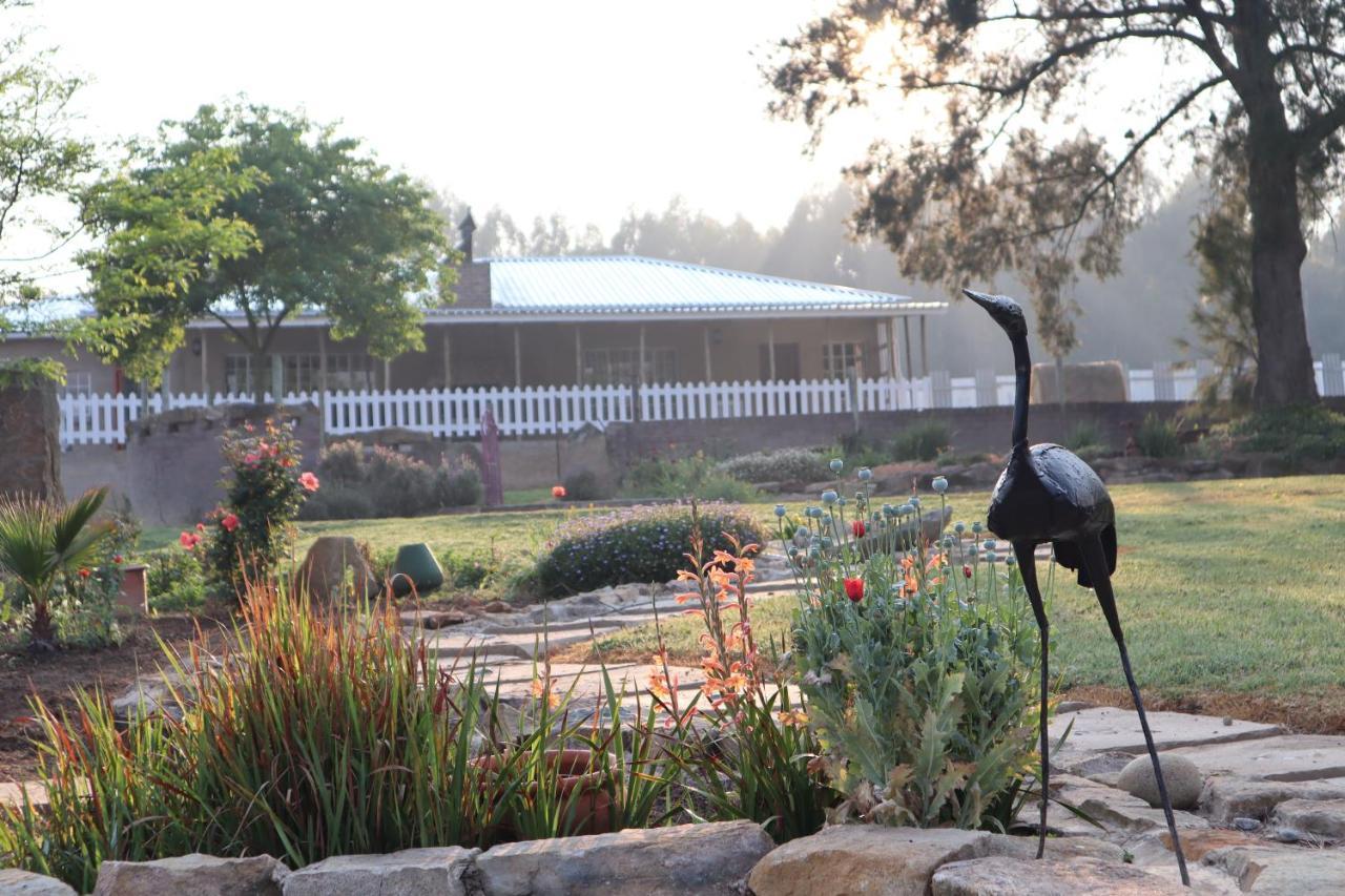 Rocks & Roses Farm Stay Lochiel Exterior photo