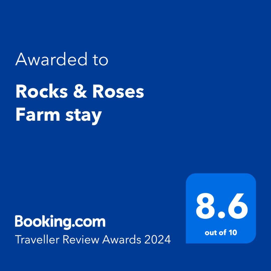 Rocks & Roses Farm Stay Lochiel Exterior photo