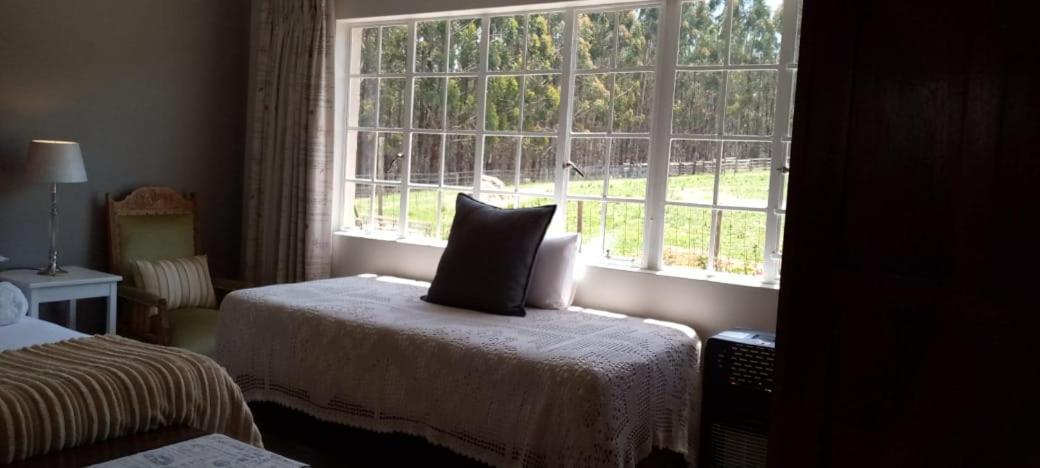 Rocks & Roses Farm Stay Lochiel Exterior photo